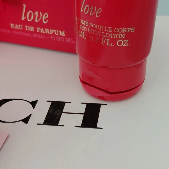 Coach Love Eau De Parfum 3 Piece Pouch Set - Picture 6 of 9